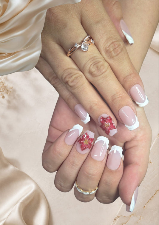 Crimson Bloom – Elegantes French mit handmodellierter 3D-Blüte 🌺