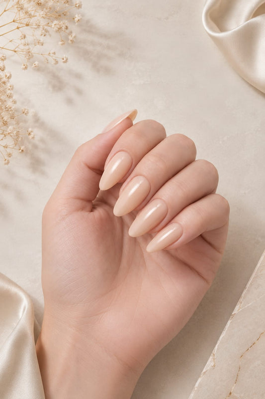 Soft Beige Clean – Dezente Eleganz für einen natürlichen Look 🤎