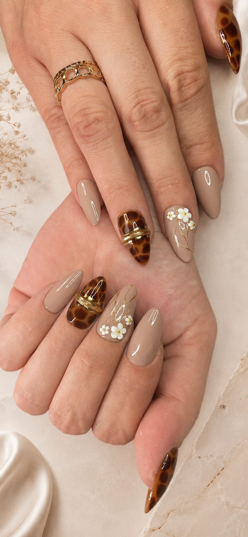 Tortoise Blossom – Eleganter Tortoise-Look mit floralen Luxury-Details 🤎